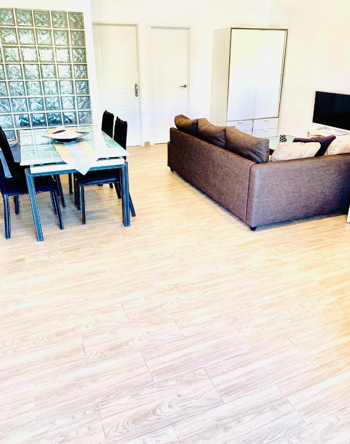Exclusive New Apartment ベナルマデナ エクステリア 写真